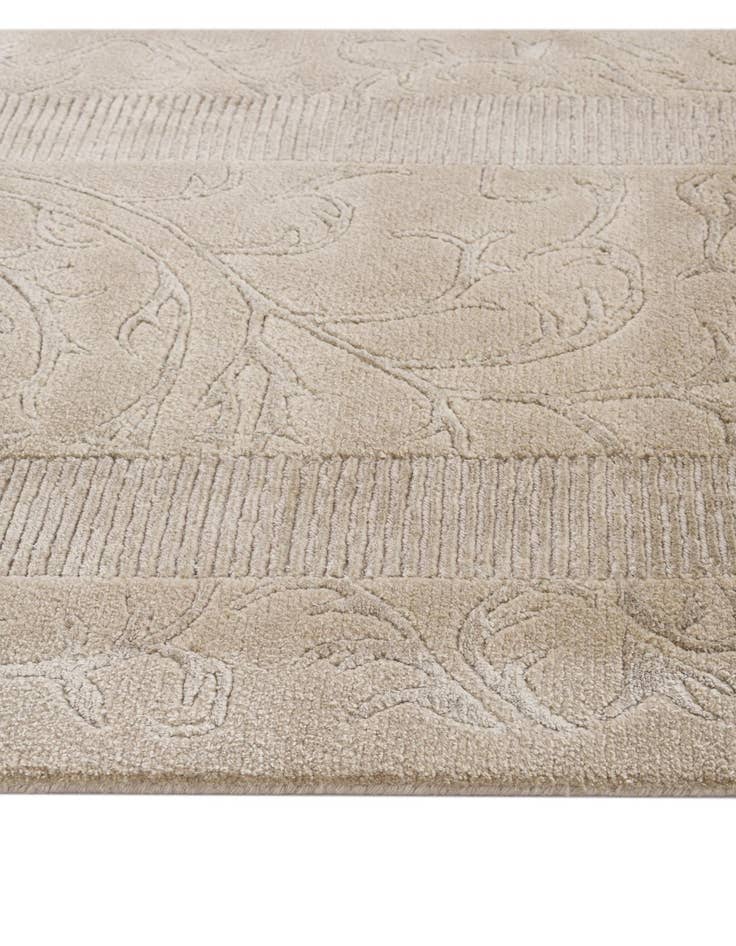 Detail image of  2' 8 x 9' 10  Hand Knotted Darya Wool Runner Rug