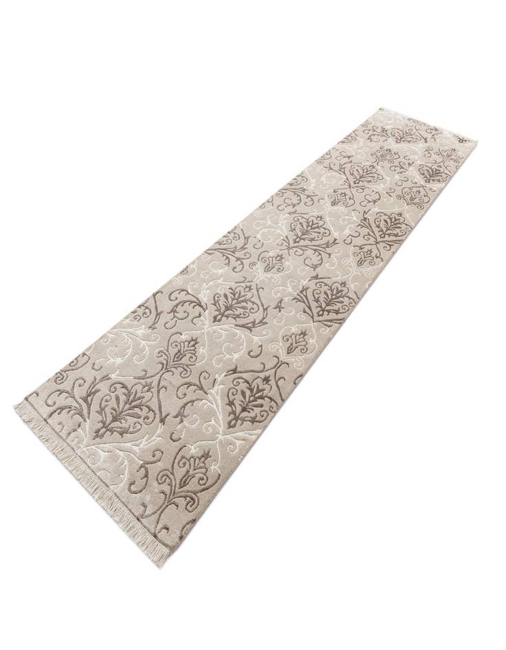 Detail image of  3' 4 x 12' 10  Hand Knotted Darya Wool Runner Rug