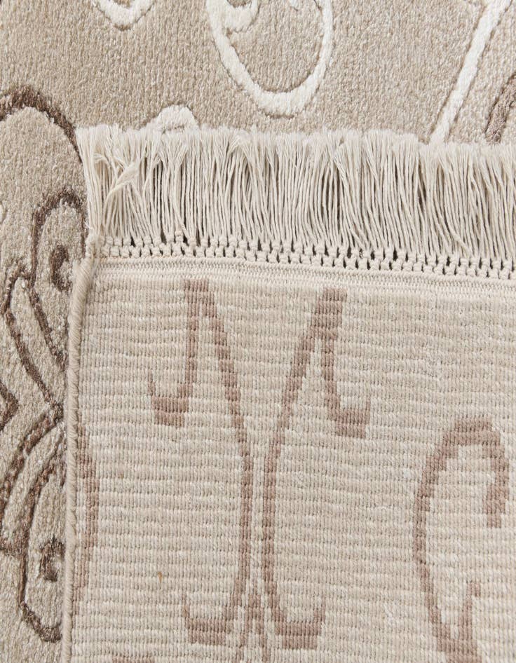 Detail image of  3' 4 x 12' 10  Hand Knotted Darya Wool Runner Rug
