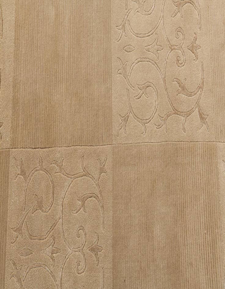 Detail image of  3' 3 x 6' 9  Hand Knotted Darya Wool Runner Rug