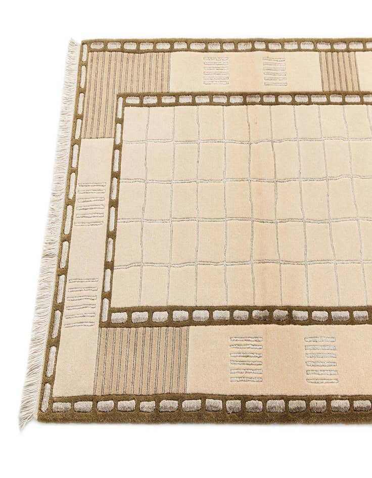 Detail image of  2' 9 x 9' 9  Hand Knotted Darya Wool Runner Rug