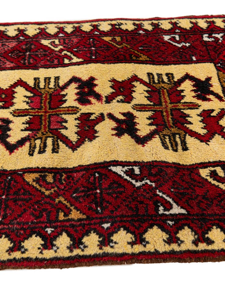 Detail image of  1' 8 x 2' 1  Hand Knotted Heriz Wool Square Rug