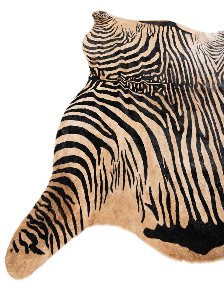 Detail image of  6' 6 x 7' Cowhide Leather Freeform Rug