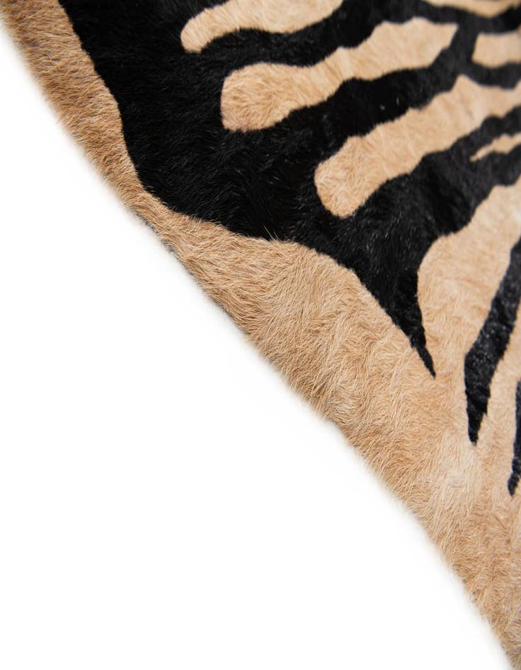 Detail image of  6' 6 x 7' Cowhide Leather Freeform Rug
