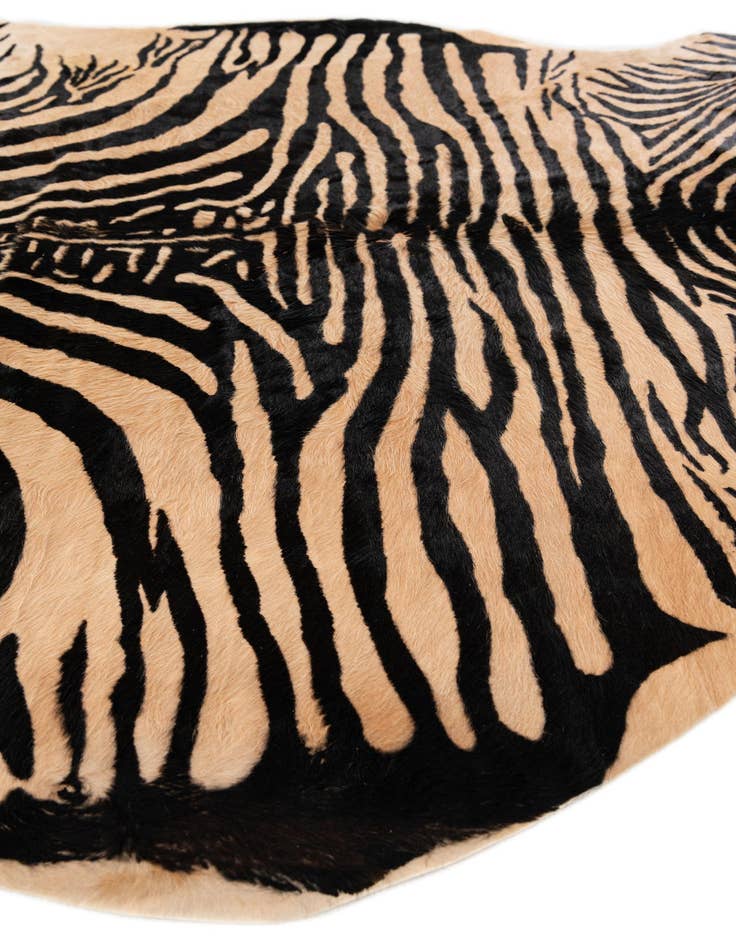 Detail image of  6' 4 x 6' 5 Cowhide Leather Freeform Rug