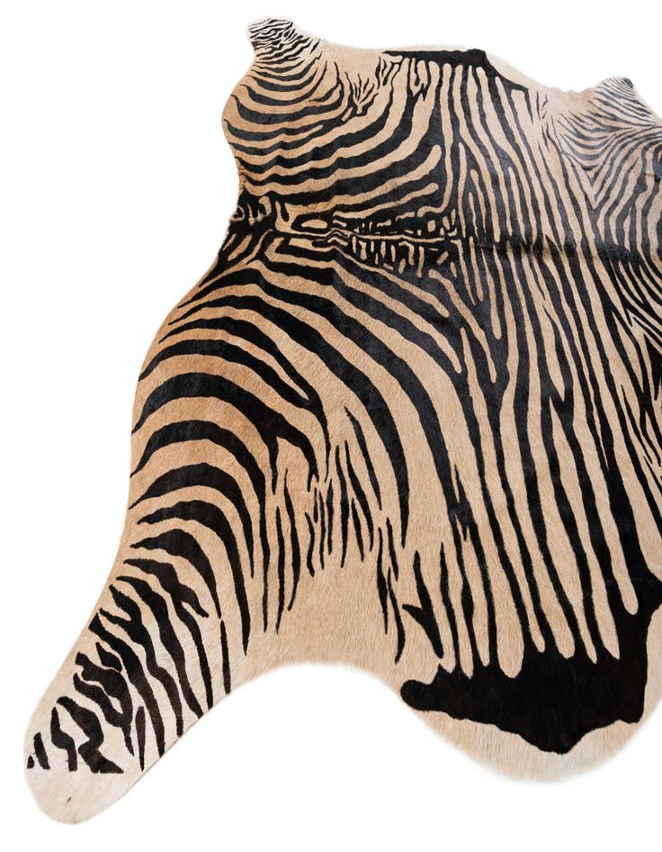 Detail image of  6' 4 x 6' 10 Cowhide Leather Freeform Rug