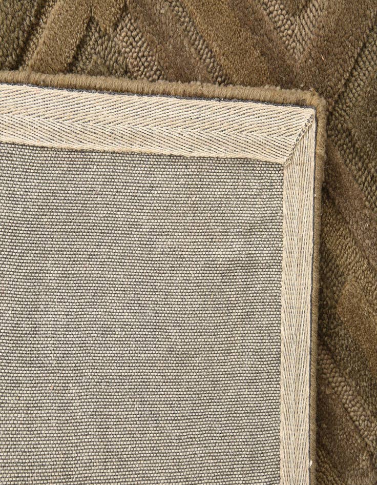 Detail image of  5' x 8' Luna Wool Rug