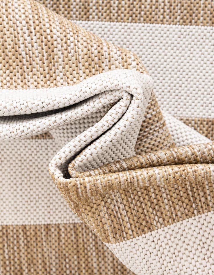 Detail image of  2' 7 x 4'  Washable Ribbon Indoor / Outdoor Hearth Rug