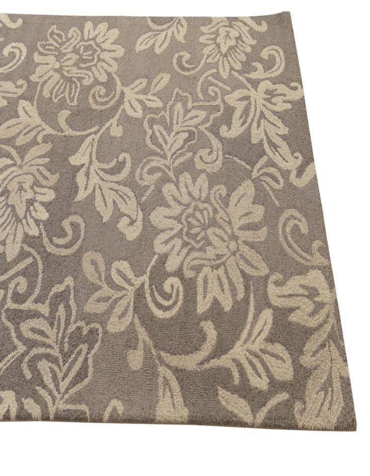 Detail image of  5' 1 x 8' Agra Wool Rug