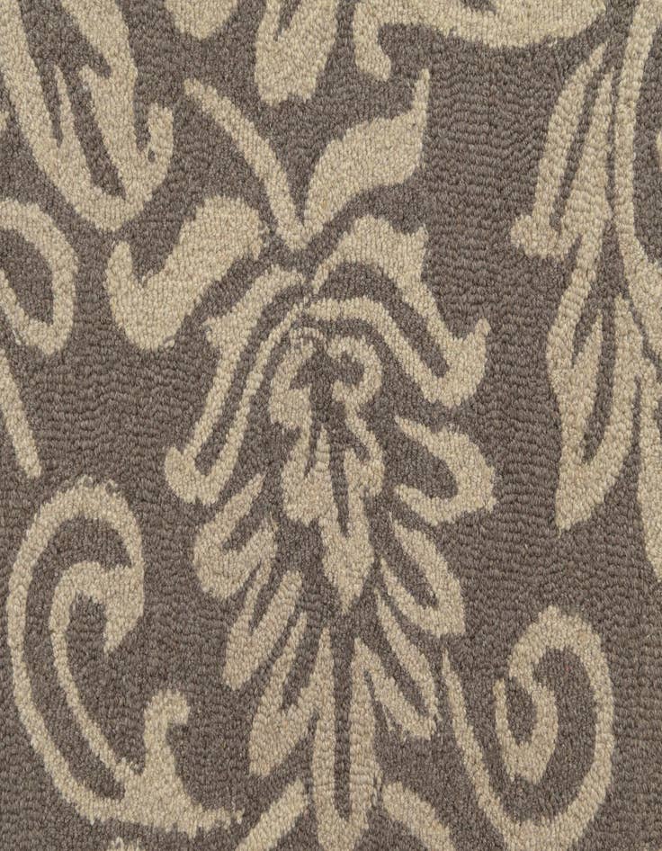 Detail image of  5' 1 x 8' Agra Wool Rug
