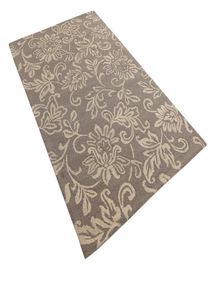 Detail image of  5' 1 x 8' 1 Agra Wool Rug