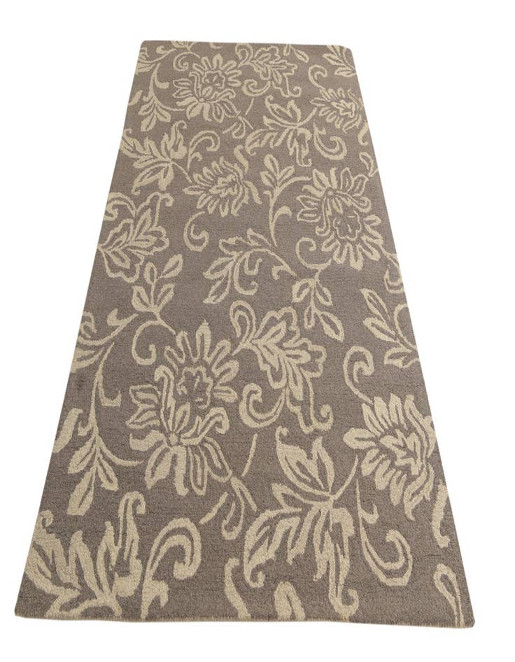 Detail image of  5' 1 x 8' 1 Agra Wool Rug