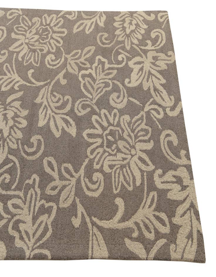 Detail image of  5' x 8' Agra Wool Rug