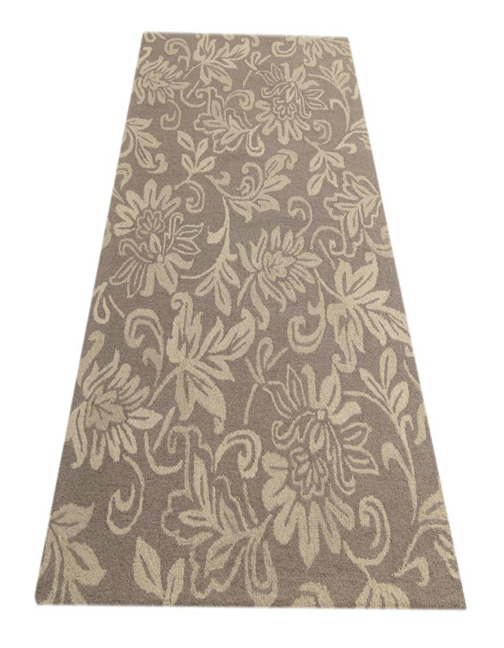 Detail image of 5' x 8' Agra Wool Rug