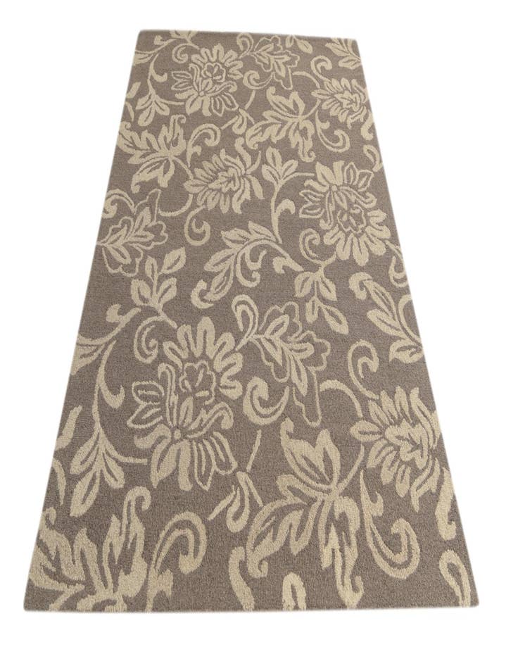 Detail image of  5' 1 x 8' Agra Wool Rug