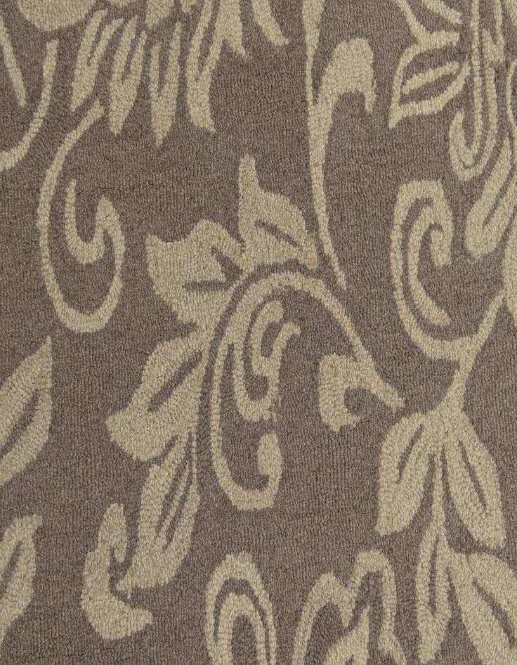 Detail image of  5' x 8' Agra Wool Rug