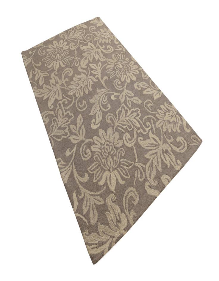 Detail image of  5' x 8' Agra Wool Rug