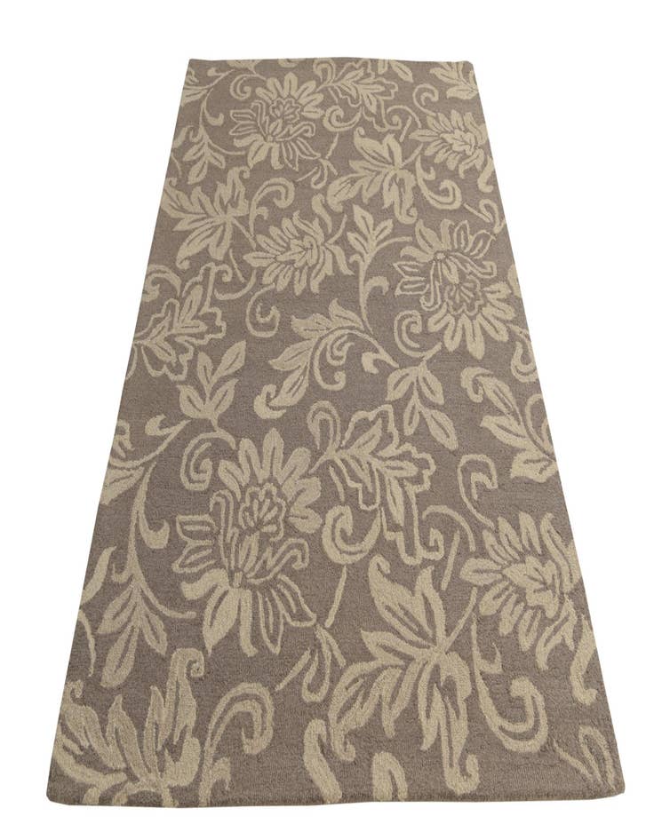 Detail image of  5' x 8' Agra Wool Rug