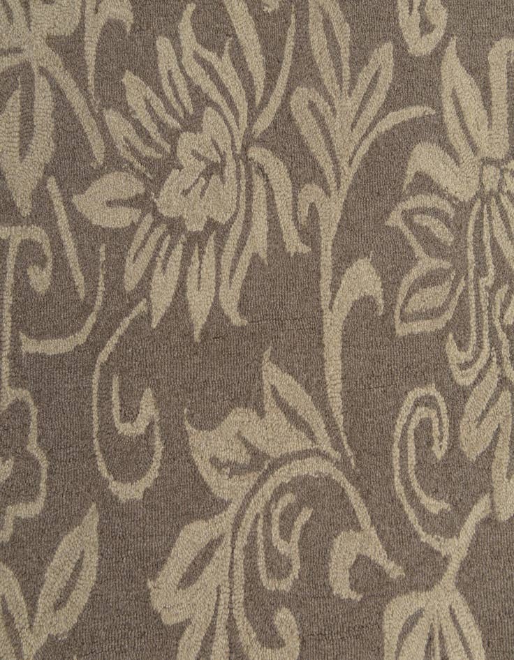 Detail image of  5' x 8' Agra Wool Rug