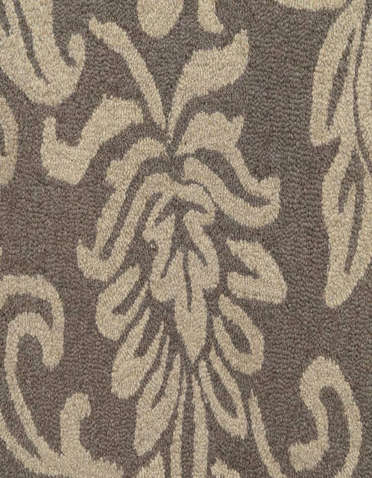 Detail image of  5' x 8' Agra Wool Rug