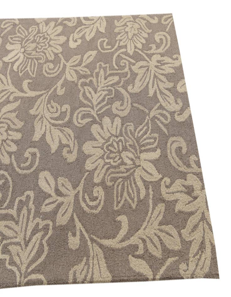 Detail image of  5' x 8' Agra Wool Rug