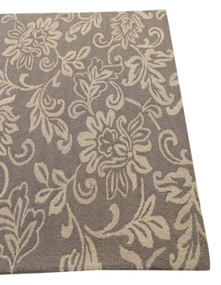 Detail image of  5' x 8' Agra Wool Rug