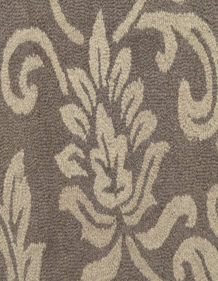 Detail image of  5' x 8' Agra Wool Rug