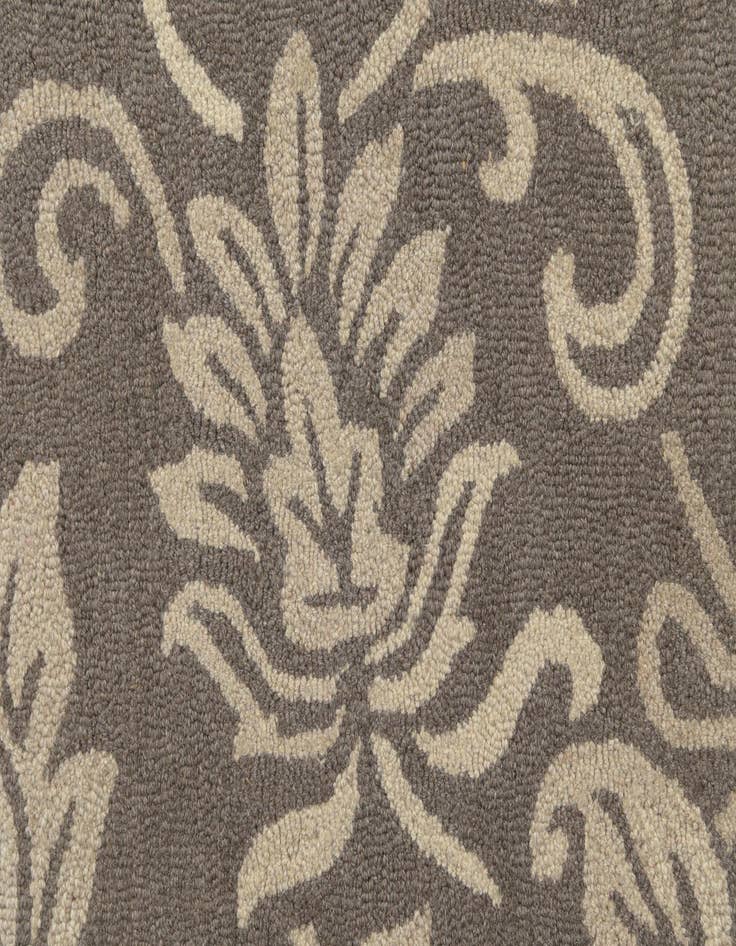 Detail image of  5' x 8' Agra Wool Rug