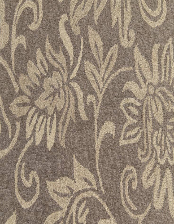 Detail image of  5' x 8' Agra Wool Rug