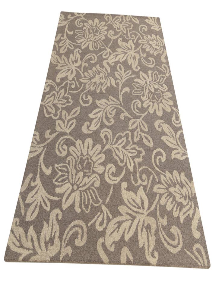 Detail image of  5' x 8' Agra Wool Rug