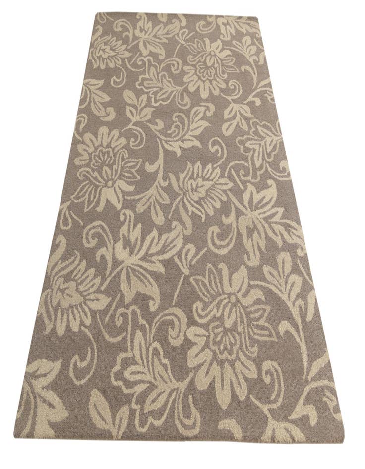 Detail image of  5' x 8' Agra Wool Rug