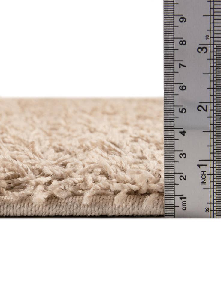 Detail image of  3' 3 x 5' 3 Comfort Solid Shag Rug