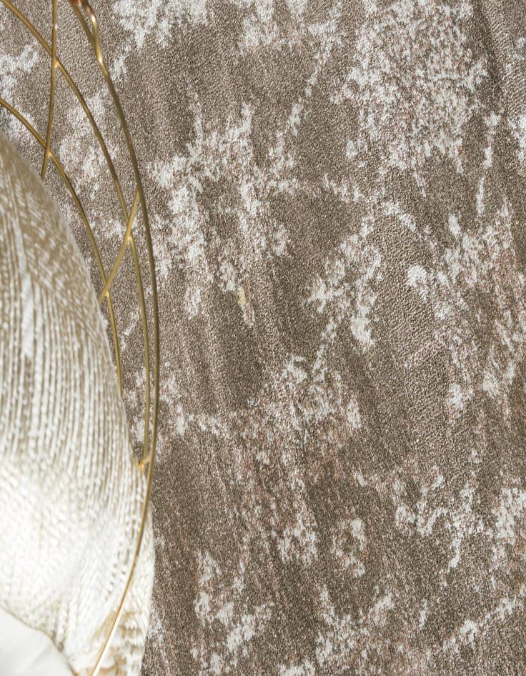 Detail image of 7' x 10' Dahlia Rug