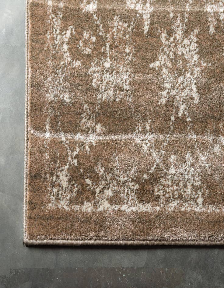 Detail image of 7' x 10' Dahlia Rug