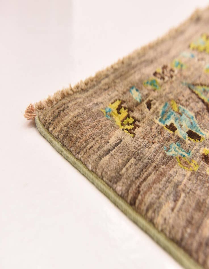 Detail image of  8' 3 x 9' 8  Hand Knotted Ikat Rug