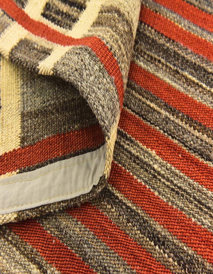 Detail image of  6' x 7' 10  Hand Woven Kilim Modern Wool Rug
