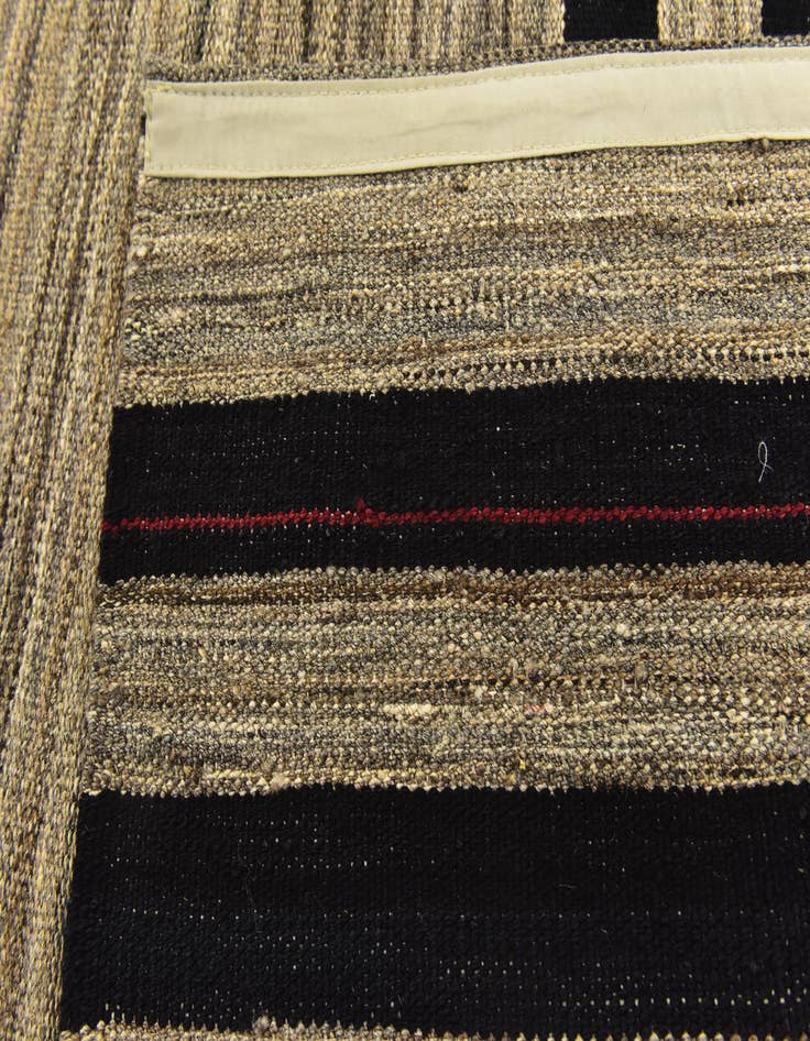 Detail image of  5' 8 x 7' 8  Hand Woven Kilim Modern Wool Rug