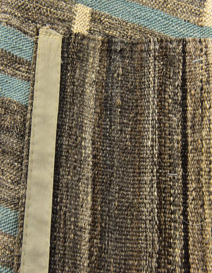 Detail image of  5' 9 x 8' 3  Hand Woven Kilim Modern Wool Rug