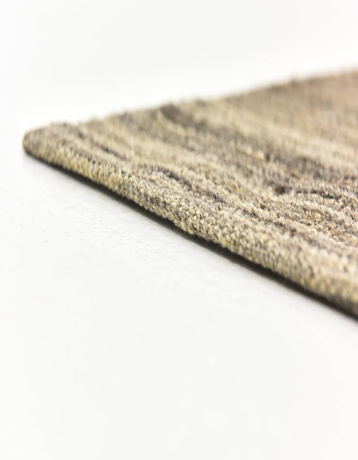 Detail image of  5' 9 x 8' 3  Hand Woven Kilim Modern Wool Rug