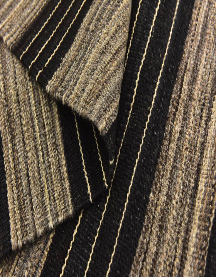 Detail image of  6' x 7' 7  Hand Woven Kilim Modern Wool Rug