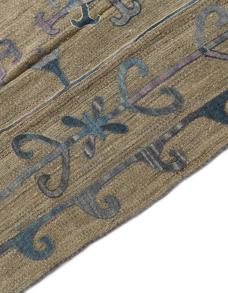 Detail image of  6' 10 x 8' 8  Hand Woven Kilim Suzani Wool Rug