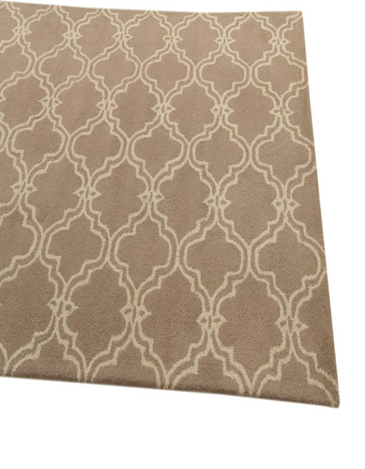 Detail image of  5' x 8' Luna Wool Rug