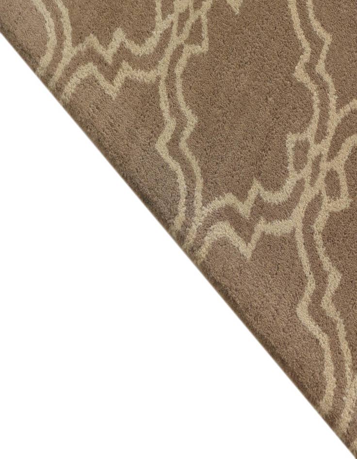 Detail image of  5' x 7' 10 Luna Wool Rug