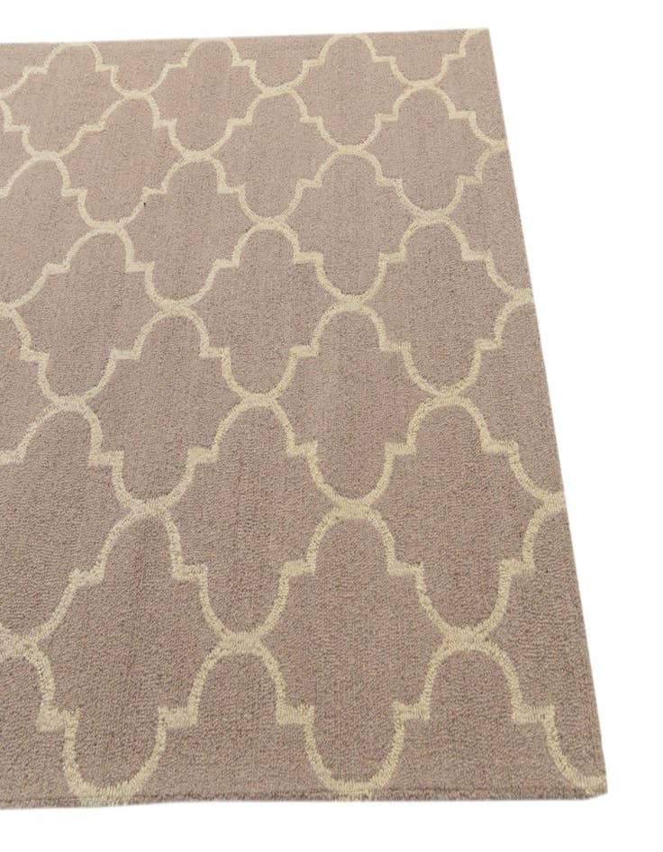 Detail image of  5' 1 x 8' Luna Wool Rug