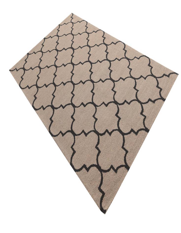 Detail image of  5' 1 x 8' Luna Wool Rug