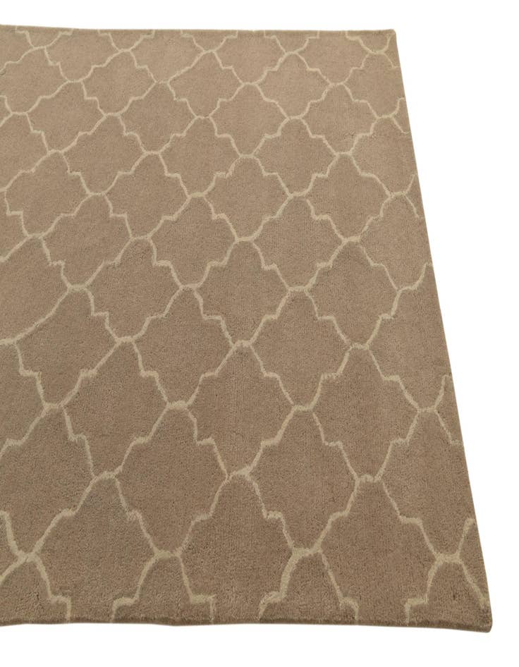 Detail image of  5' 1 x 8' Luna Wool Rug