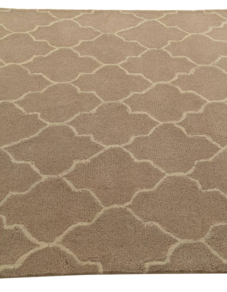 Detail image of  5' 1 x 8' Luna Wool Rug
