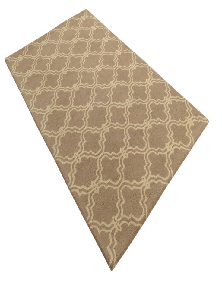 Detail image of  5' 1 x 8' Luna Wool Rug