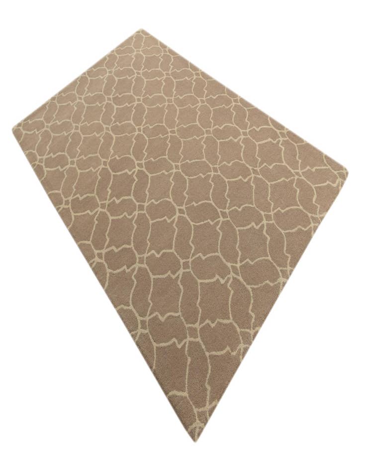 Detail image of  5' x 8' Luna Wool Rug