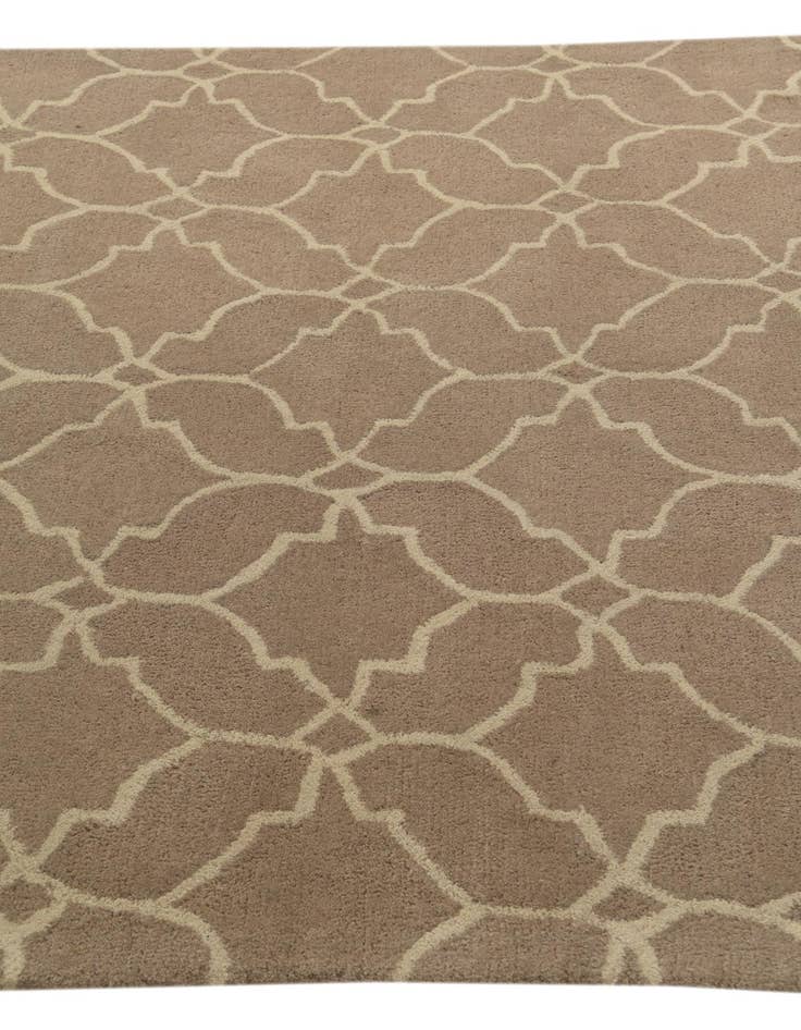 Detail image of  5' x 8' Luna Wool Rug